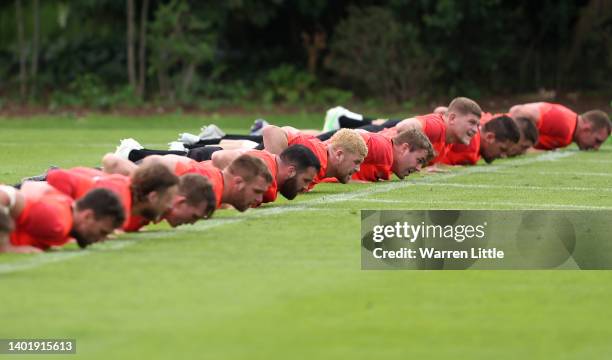 England Rugby Training Rucks England Rugby Training Photos and Premium High Res Pictures - Getty Images