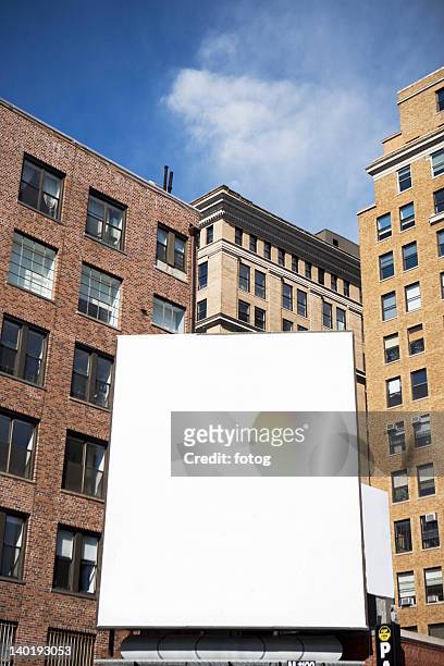 usa, new york state, new york city, empty billboard - composizione verticale foto e immagini stock