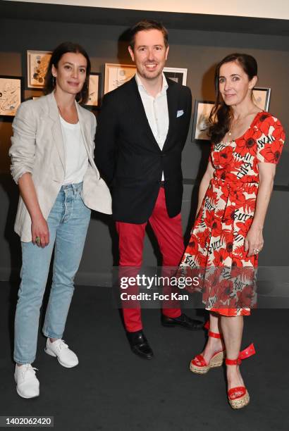 Dancer Aurelie Dupont, gallerist Pierre Alain Challier and photographer Ann Ray attend "Les Yeux Fermés" Ann Ray Exhibition Preview at Galerie...