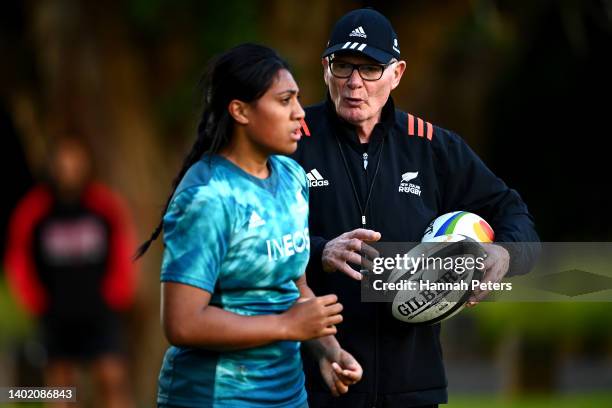 Scrum coach Mike Cron gives instructions during a New Zealand Black Ferns training session at Gribblehirst Park on June 10, 2022 in Auckland, New...