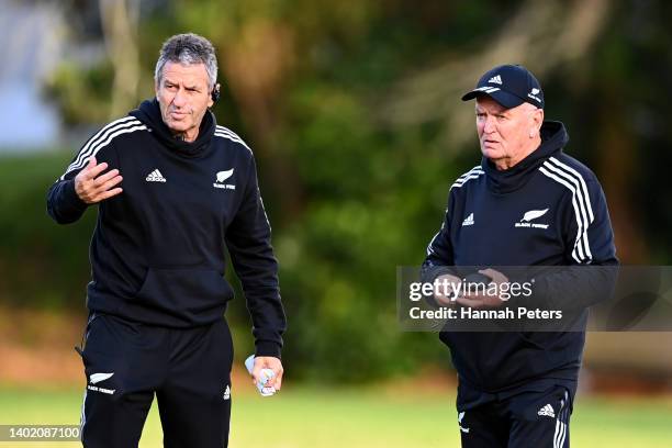 Head coach Wayne Smith looks on with former All Blacks coach Sir Graham Henry during a New Zealand Black Ferns training session at Gribblehirst Park...