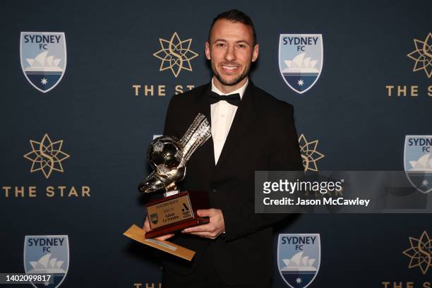 Adam Le Fondre poses after receiving the Under Armour A-League Men's Golden Boot Award during the Sydney FC Sky Blue Ball at The Star on June 10,...