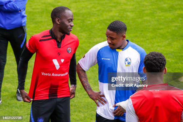 Jordan Teze of the Netherlands and Steven Bergwijn of the Netherlands during a Training Session of the Netherlands at the KNVB Campus on June 10,...