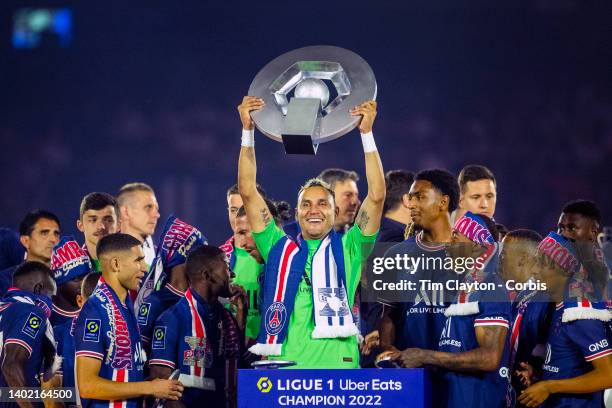 May 21: Keylor Navas of Paris Saint-Germain and team mates celebrate with the trophy during the Ligue 1 winners trophy presentation after the Paris...