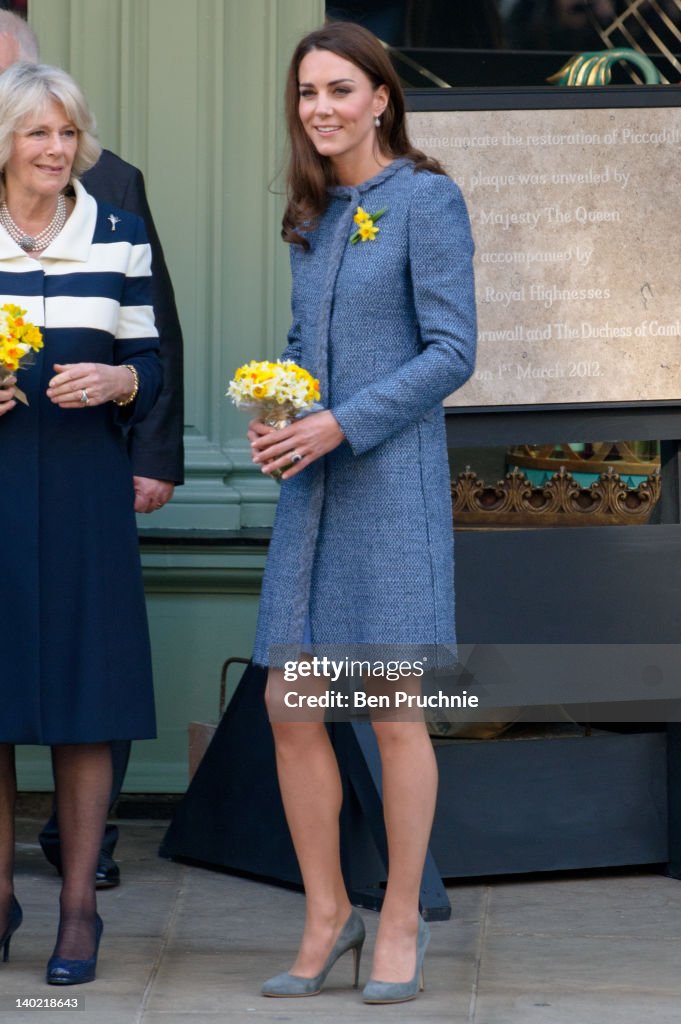 Queen Elizabeth II, Camilla, Duchess of Cornwall And Catherine, Duchess Of Cambridge Visit Fortnum & Mason Store