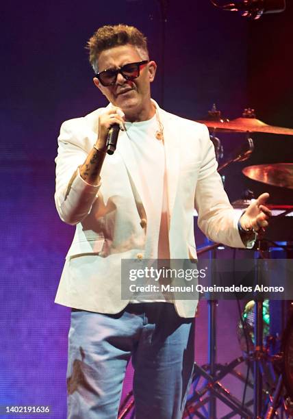 Spanish singer Alejandro Sanz performs on stage during his Sanz en Vivo Tour at Ciudad de Las Artes y Las Ciencias on June 10, 2022 in Valencia,...