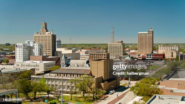 vista aérea do centro de beaumont, texas - beaumont texas - fotografias e filmes do acervo