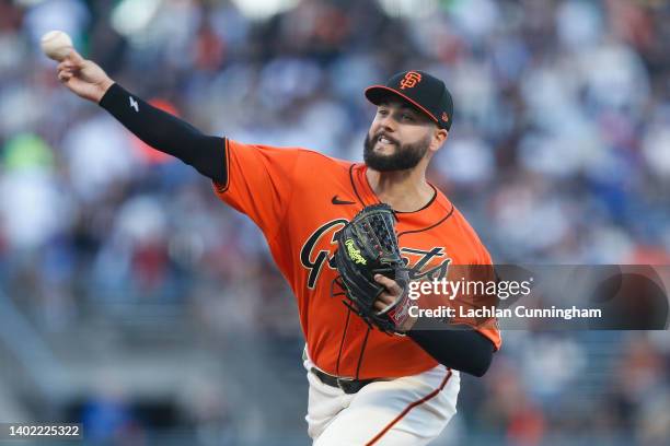 Jakob Junis of the San Francisco Giants pitches in the top of the first inning against the Los Angeles Dodgers at Oracle Park on June 10, 2022 in San...