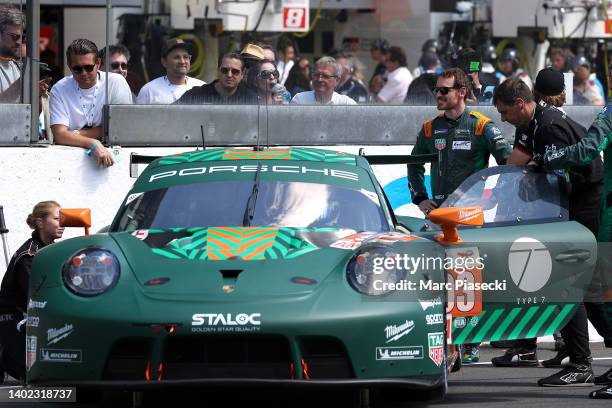 Actor Michael Fassbender (R, from Team Proton Competition, attends the 24 Hours of Le Mans race on June 11, 2022 in Le Mans, France.