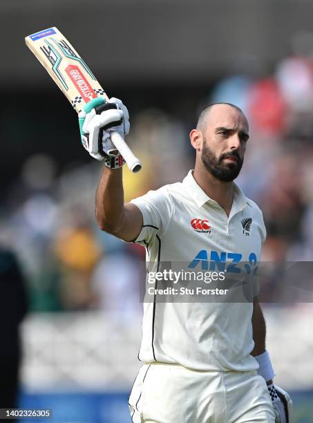 New Zealand batsman Daryl Mitchell raises his bat to the crowd after his innings of 190 runs during day two of the Second Test Match between England...