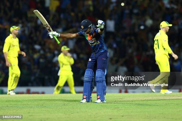 Dasun Shanaka of Sri Lanka celebrates the winning final match during the 3rd match in the T20 International series between Sri Lanka and Australia at...