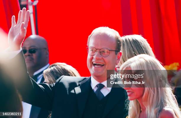 Kelsey Grammer and wife Camille Grammer arrive at the 52nd Emmy Awards Show at the Shrine Auditorium, September 10, 2000 in Los Angeles, California.