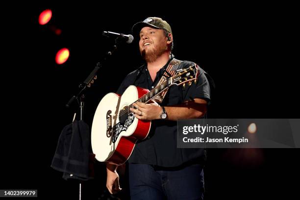 Luke Combs performs during day 3 of CMA Fest 2022 at Nissan Stadium on June 11, 2022 in Nashville, Tennessee.