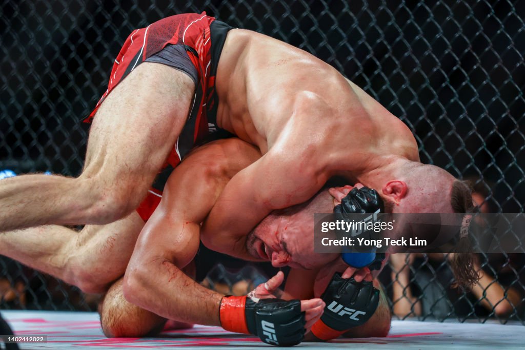 UFC 275: Teixeira v Prochazka