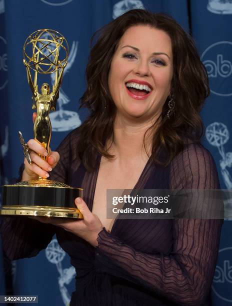 Emmy Winner Megan Mullally backstage at the 52nd Emmy Awards Show at the Shrine Auditorium, September 10, 2000 in Los Angeles, California.