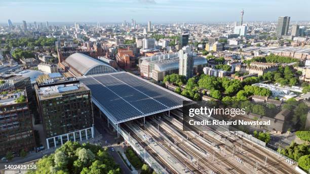 st. pancras international - gare de waterloo photos et images de collection