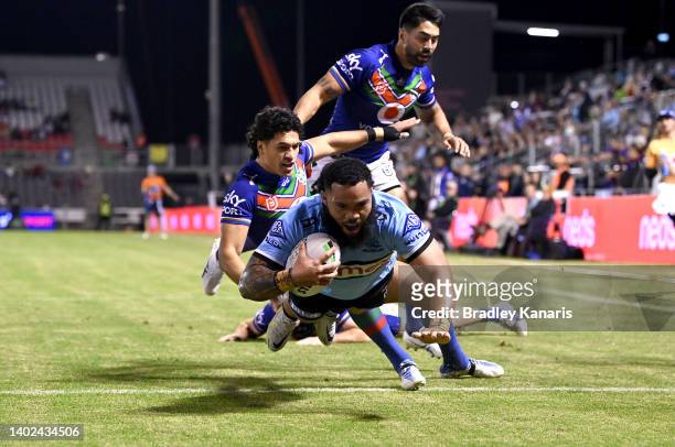 Siosifa Talakai of the Sharks scores a try during the round 14 NRL match between the New Zealand Warriors and the Cronulla Sharks at Moreton Daily...