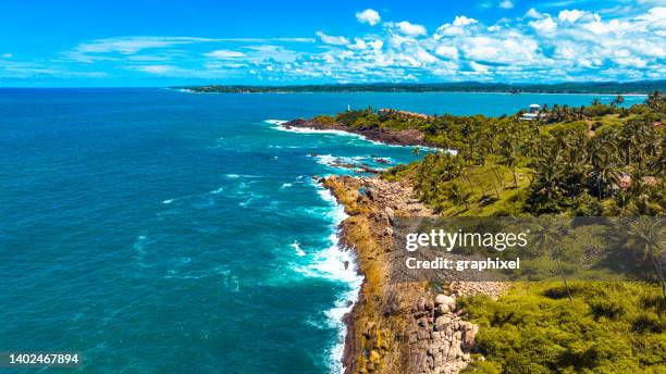 aerial view of secret beach, mirissa, sri lanka - sri lanka imagens e fotografias de stock