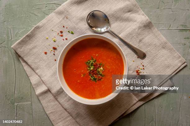 littlebourne, kent, england, uk. 30 may 2022. tomato and lentil soup. - soup on spoon imagens e fotografias de stock