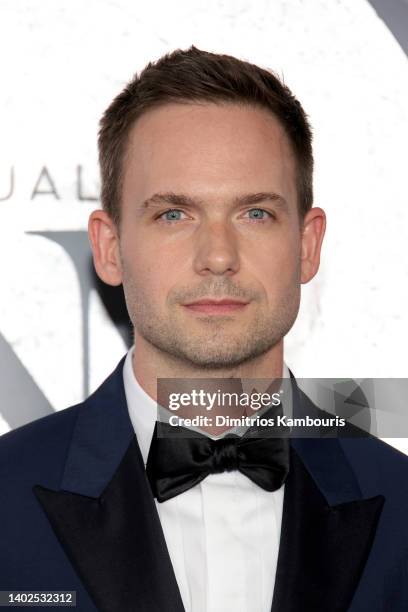 Patrick J Adams Photos Photos and Premium High Res Pictures - Getty Images