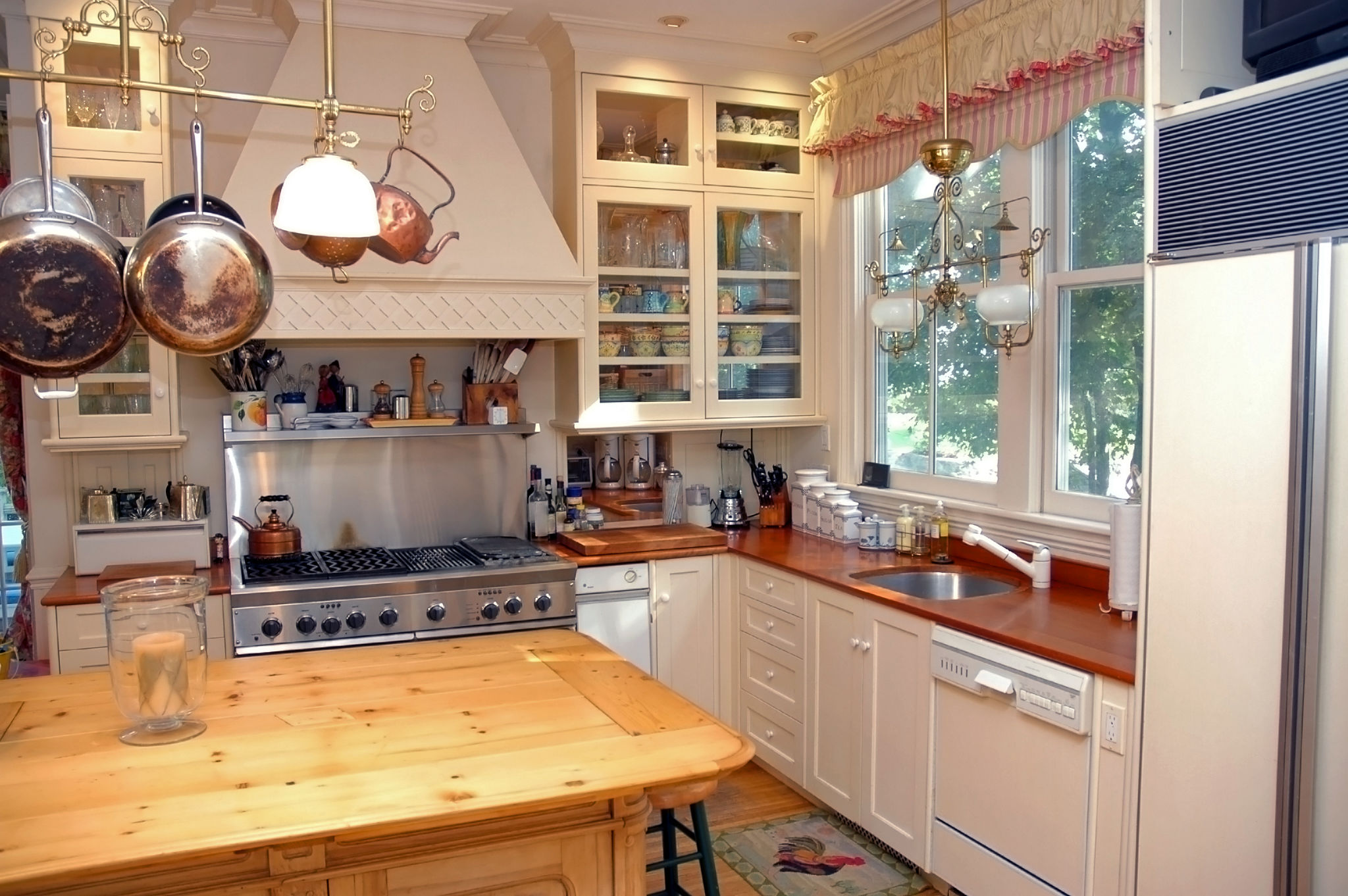 country kitchen