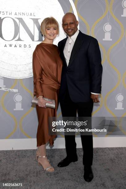 Jeannie Santiago and Ruben Santiago-Hudson attend the 75th Annual Tony Awards at Radio City Music Hall on June 12, 2022 in New York City.