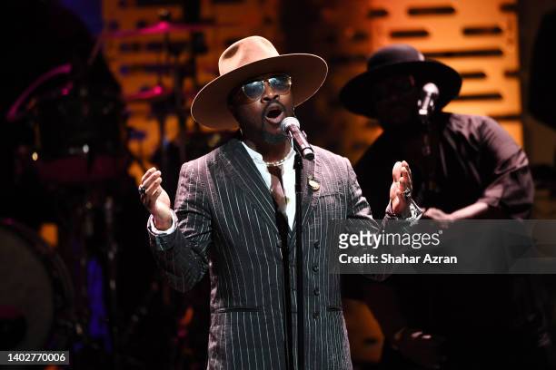 Anthony Hamilton performs Apollo Theater Spring Benefit at The Apollo Theater on June 13, 2022 in New York City.
