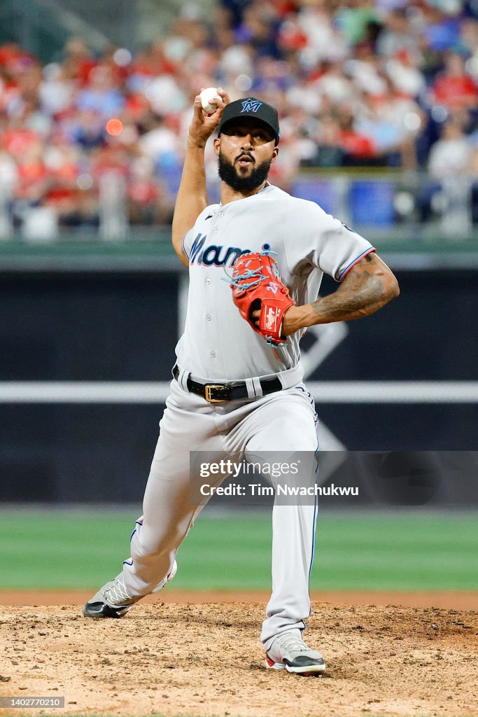 Sandy Alcantara of the Miami Marlins pitches during the fifth inning Sandy Alcantara of the Miami Marlins pitches during the fifth inning