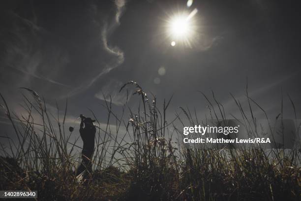 James Hydes of New Zealand tees off on the 4th hole during day two of the R&A Amateur Championship at Royal Lytham & St. Annes on June 14, 2022 in...