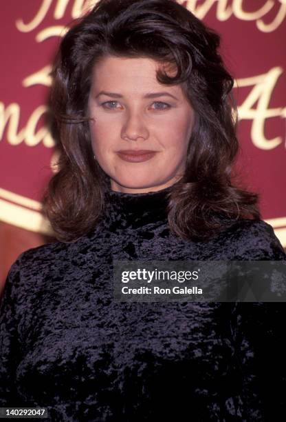 Daphne Zuniga at the 26th Annual NAACP Image Awards, Pasadena Civic Auditorium, Pasadena.