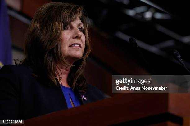Harshbarger 45 Diana Harshbarger Photos & High Res Pictures - Getty Images