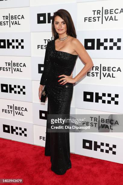 Penélope Cruz attends "Official Competition" premiere during the 2022 Tribeca Festival at BMCC Tribeca PAC on June 14, 2022 in New York City.