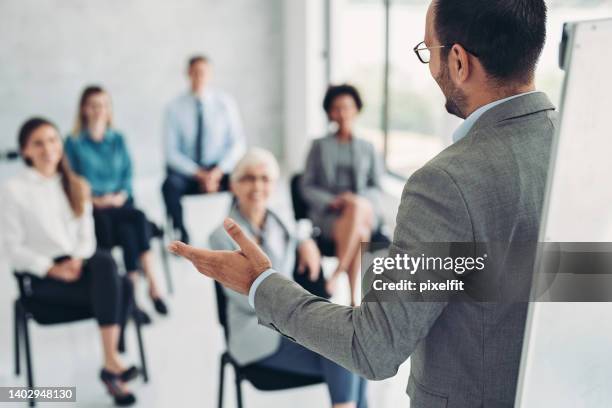 business presentation - palestrante imagens e fotografias de stock