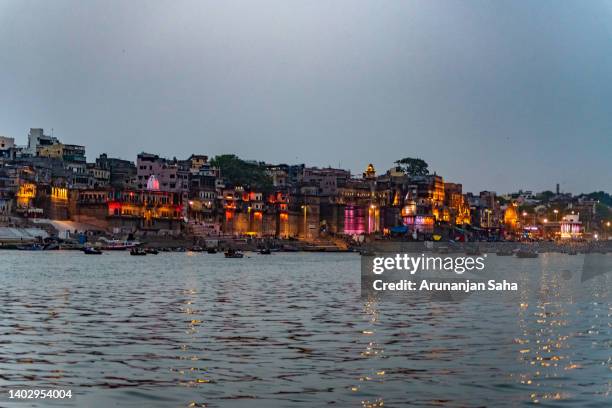 varanasi banaras india - varanasi aarti stock pictures, royalty-free photos & images