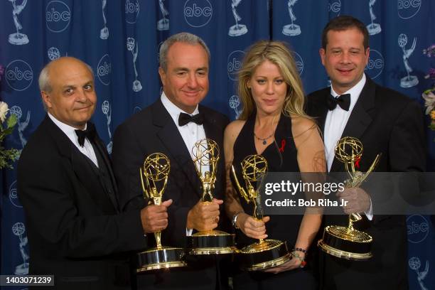 Emmy Winners : Ken Aymong, Lorne Michaels, Marci Klein and MIchael Shoemaker celebrate Emmy for "SNL: 25th Anniversary Special", backstage at the...