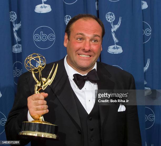 Emmy Winner James Gandolfini backstage at the 52nd Emmy Awards Show at the Shrine Auditorium, September 10, 2000 in Los Angeles, California.