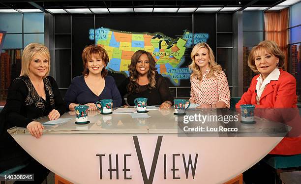 Guest co-host Nancy Grace appeared today on "The View," along with guests Zac Efron and U.S. Olympic Boxing hopeful Quanitta Underwood and her sister...