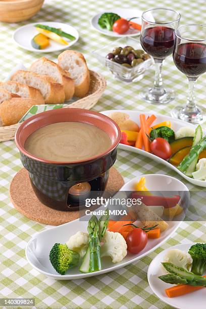 bagna cauda - bagna cauda stock pictures, royalty-free photos & images