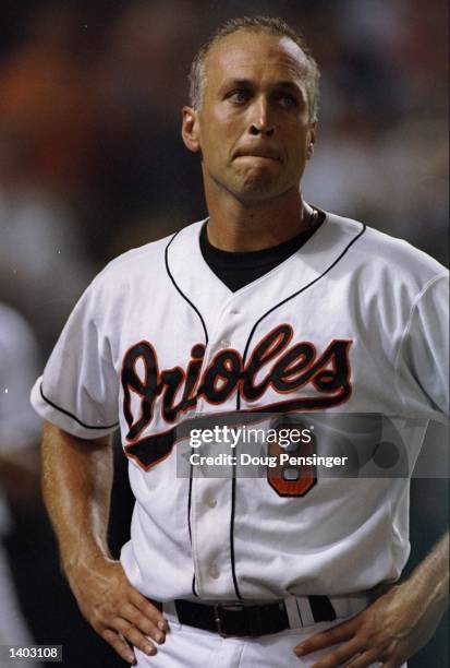 Cal Ripken 2130 92 Number 2130 Stock Photos, High-Res Pictures, and Images - Getty Images