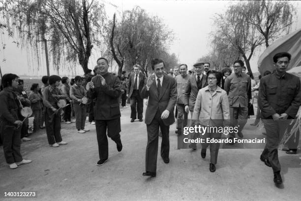 The General Secratary of the Italian Communist Party, Enrico Berlinguer, visits China. Berlinguer during a visit of a common agricultural. April 21,...