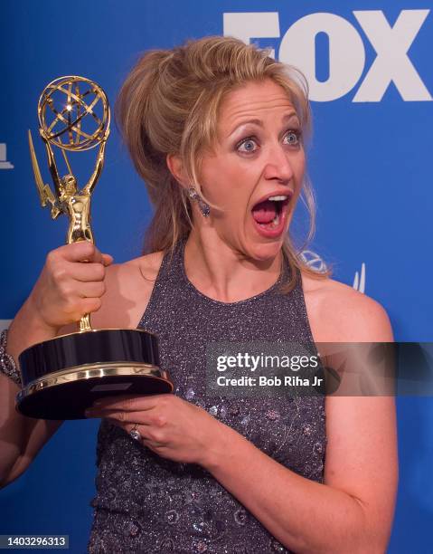 Emmy Winner Edie Falco backstage at the 52nd Emmy Awards Show at the Shrine Auditorium, September 12, 1999 in Los Angeles, California.