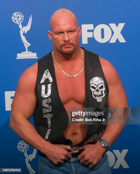 Pro wrestler Steve Austin backstage at the 52nd Emmy Awards Show at the Shrine Auditorium, September 12, 1999 in Los Angeles, California.