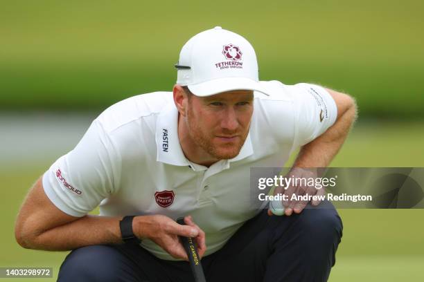 Wil Besseling of the Netherlands lines up a putt on the ninth green during round one of the 122nd U.S. Open Championship at The Country Club on June...