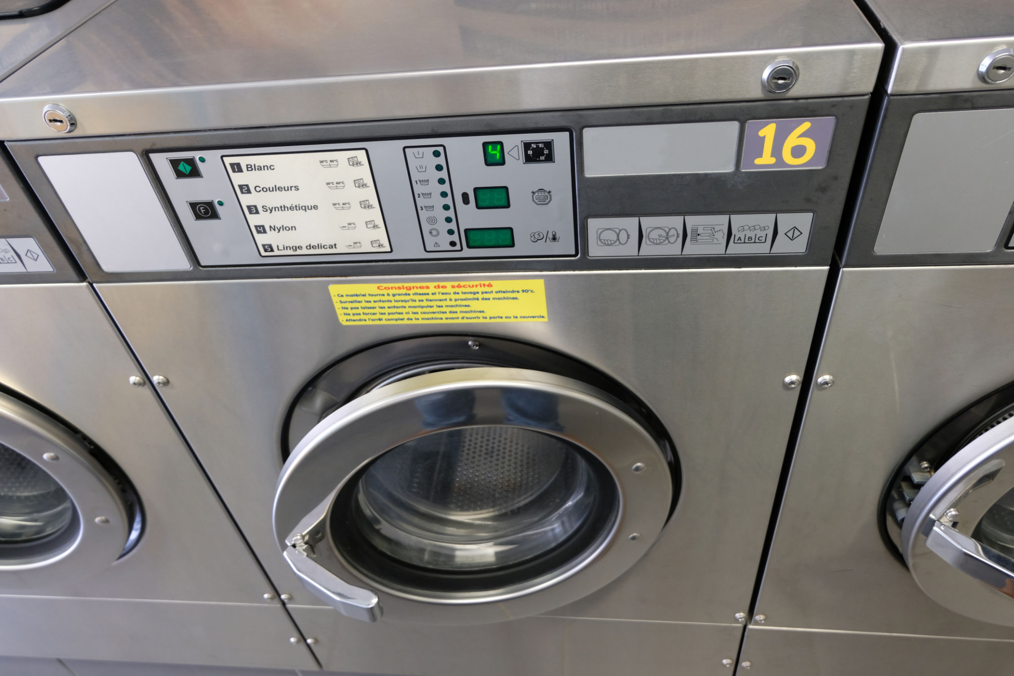 machine laver hôtel