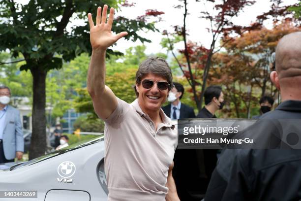 Actor Tom Cruise waves to his fans upon his arrival at Gimpo International Airport on June 17, 2022 in Seoul, South Korea. Tom Cruise is visiting...