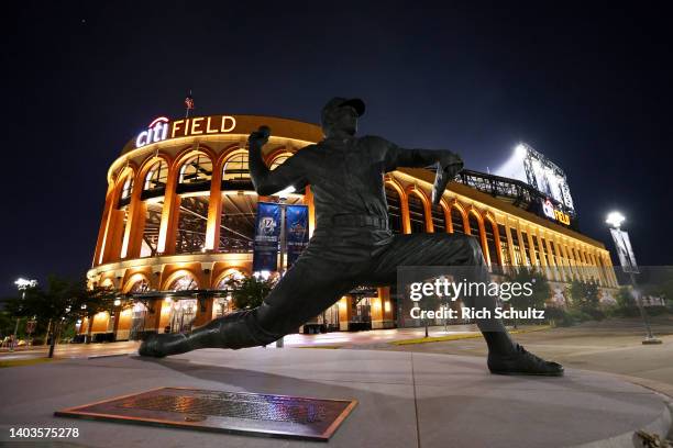 Statue of Tom Seaver outside Citi Field after a game between the Milwaukee Brewers and New York Mets on June 14, 2022 in New York City.