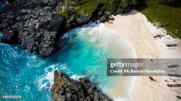 mandorak beach, sumba island - lagoon stock-fotos und bilder