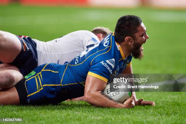 Isaiah Papali'i of the Eels celduring the round 15 NRL match between the Parramatta Eels and the Sydney Roosters at CommBank Stadium, on June 18 in...