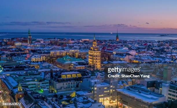 aerial view of helsinki at a winter night - finland 個照片及圖片檔