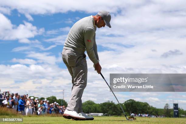 Adam Scott of Australia plays his shot from the sixth tee during the third round of the 122nd U.S. Open Championship at The Country Club on June 18,...